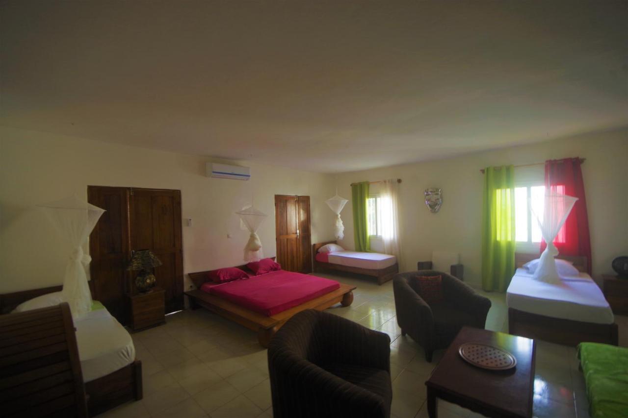 داكاغْ Villa Ty Milyn Mazela Sa المظهر الخارجي الصورة