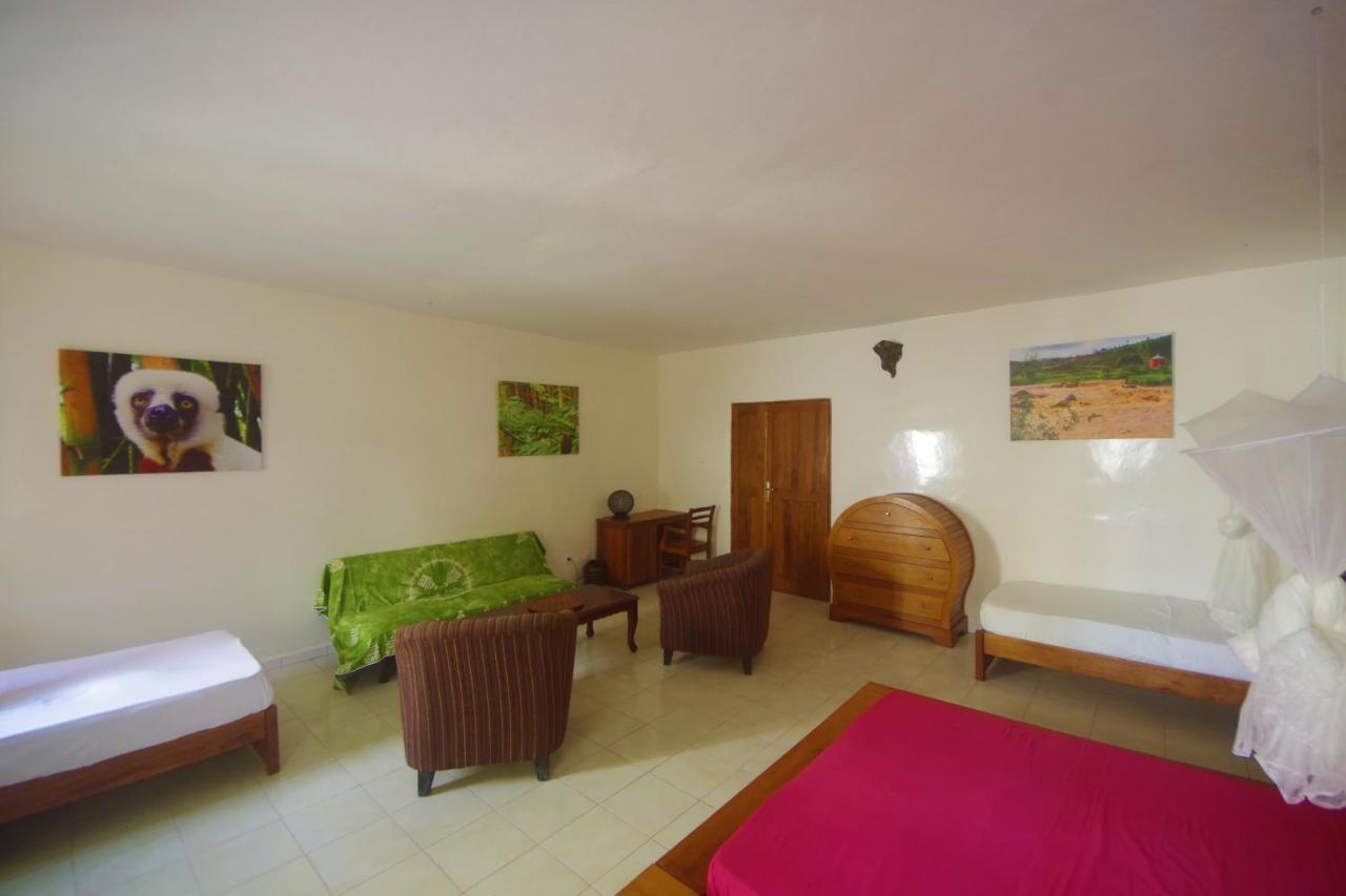 داكاغْ Villa Ty Milyn Mazela Sa المظهر الخارجي الصورة