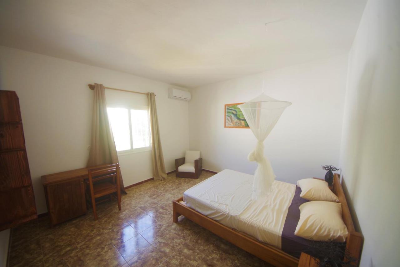 داكاغْ Villa Ty Milyn Mazela Sa المظهر الخارجي الصورة