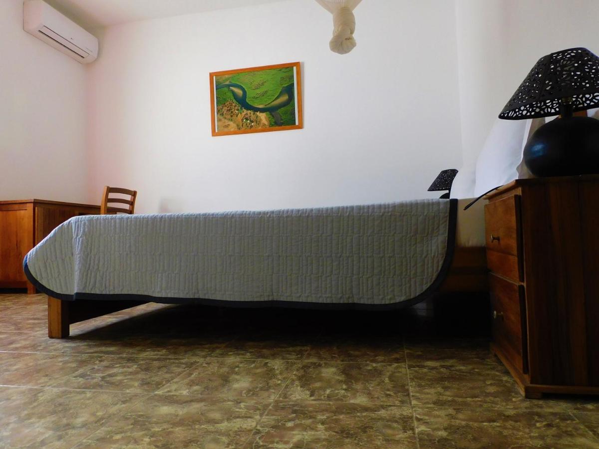 داكاغْ Villa Ty Milyn Mazela Sa المظهر الخارجي الصورة
